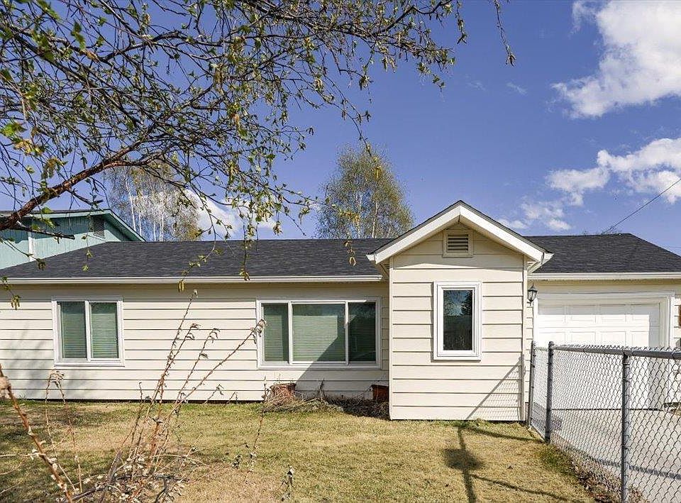 1st image of 213 Slater Dr