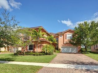634 Cresta Cir, West Palm Beach, FL 33413