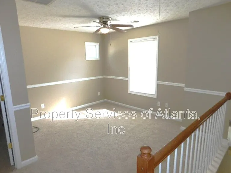 311 Windcroft Cir NW — Photo 15