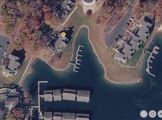 100 Dockside Cir Unit 201, Moneta, VA