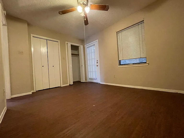 1226 Baylor Ave #121 — Photo 5