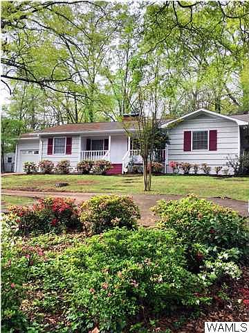 1st image of 10 Hickory Ln