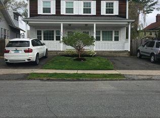 26 Woodland Ave, Bridgeport, CT 06605
