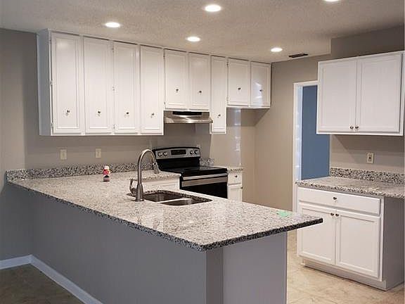 5th image of 2726 Spiceberry Ln