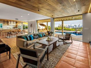 2480 Aaron St, Los Angeles, CA 90026