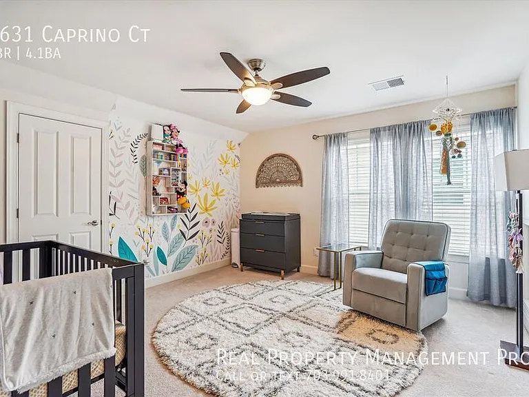 4631 Caprino Ct — Photo 24