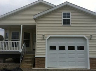66 Retirement Dr, Horseheads, NY 14845