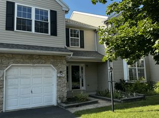 1254 Oxford Cir, Lansdale, PA 19446