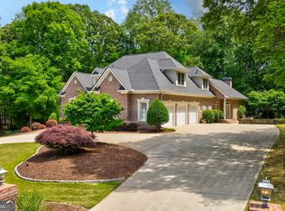 1975 Tee Dr, Braselton, GA 30517