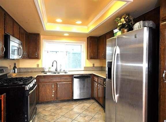5th image of 402 E Hellman Ave Unit A
