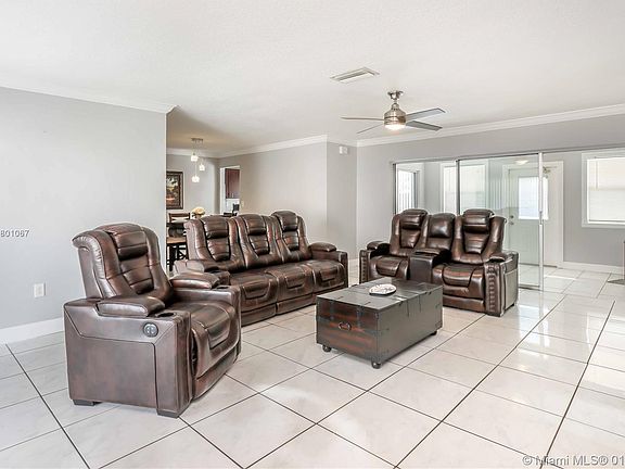 5th image of 9370 NW 20th Pl