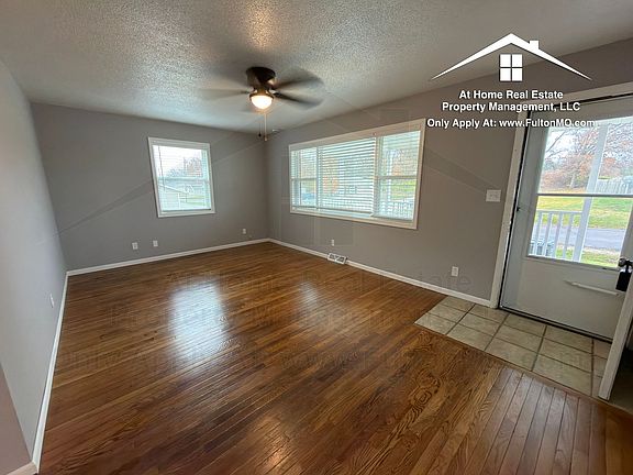 2nd image of 607 Crestwood Dr