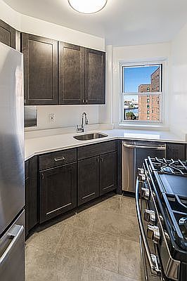 2nd image of 2171-2181 Madison Ave #7F