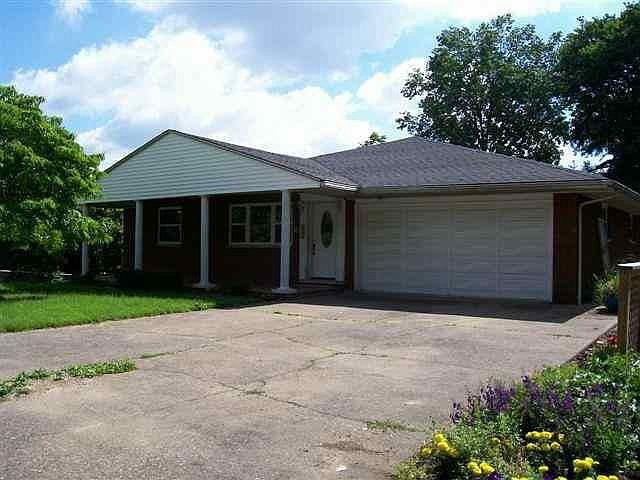 1st image of 126 Woodland Dr