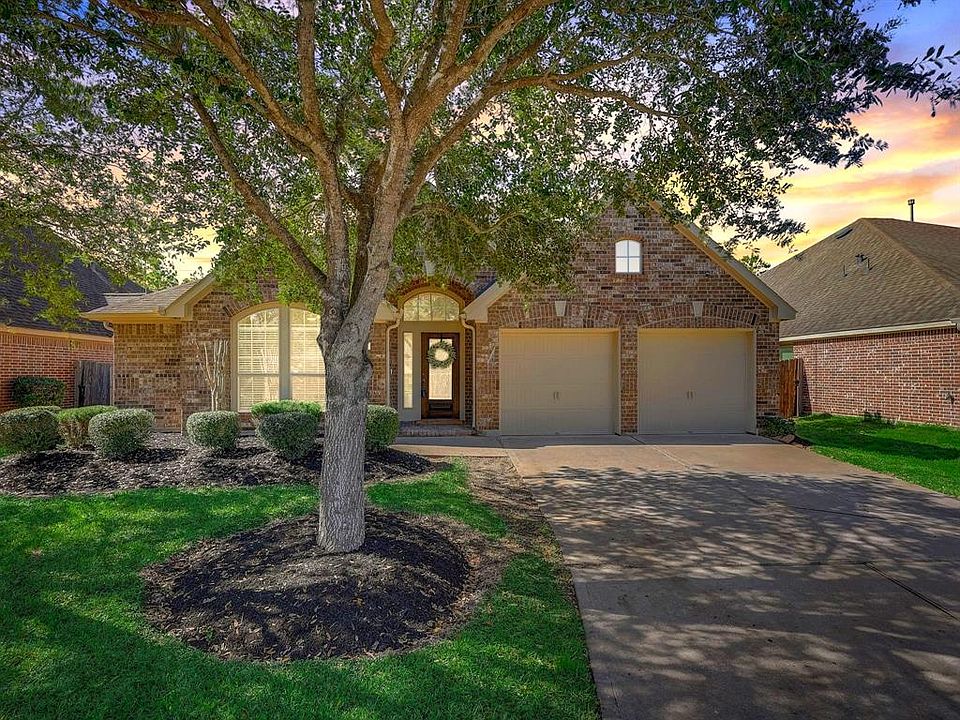 1st image of 2708 Ginger Cove Lane