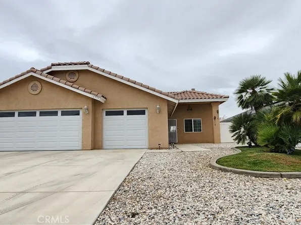 13770 Driftwood Dr, Victorville, CA 92395