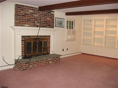 4th image of 900 Gardens Pkwy