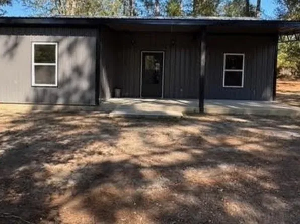 109 Lillian Ct, Opp, AL 36467