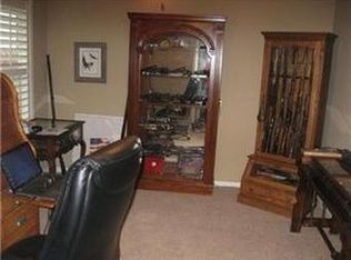 4301 NE Park Springs Ct, Blue Springs, MO 64064