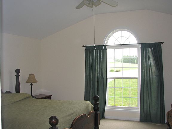 Spacious Master Bedroom