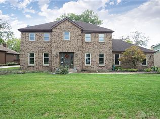 5393 Crossbridge Dr, West Chester, OH