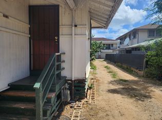 1425 Middle St #G2, Honolulu, HI 96819