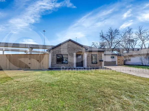 2502 Rosewood Dr, Mesquite, TX 75150