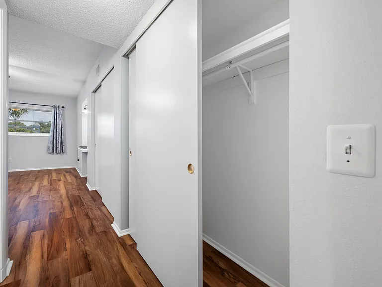 2258 World Parkway Blvd W #40 — Photo 35