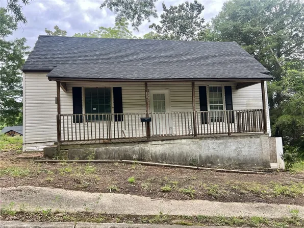 301 Hammett St, Honea Path, SC 29654