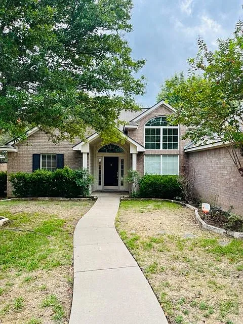 Oak Crossing, Temple — Photo 1