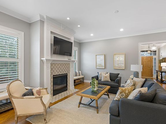 5th image of 8372 Heather Springs Dr