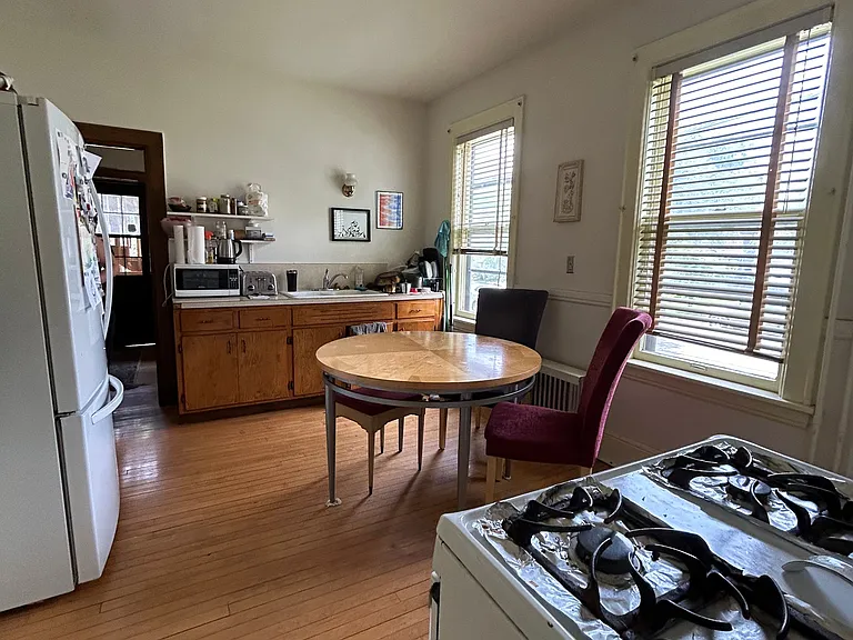 652 Van Buren St NE #2 — Photo 2