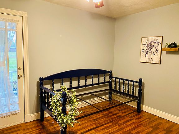 5th image of 2561 Bayou Cir