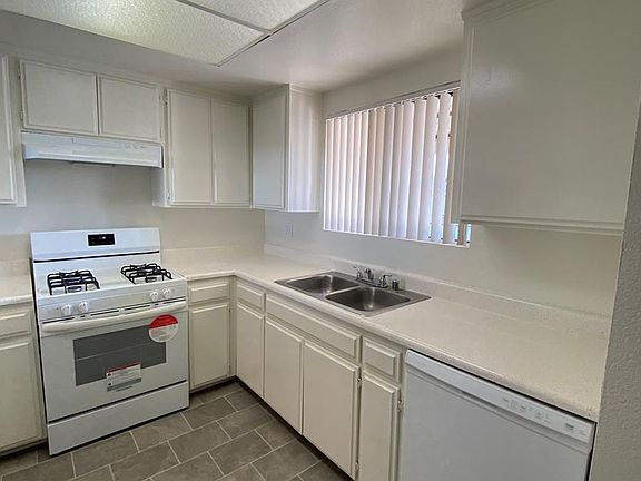 2nd image of 14020 Yukon Ave APT 204
