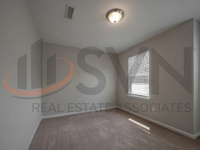 215 Hamlet Pl — Photo 23