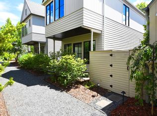 195 Breakspear Ln, Fayetteville, GA 30214