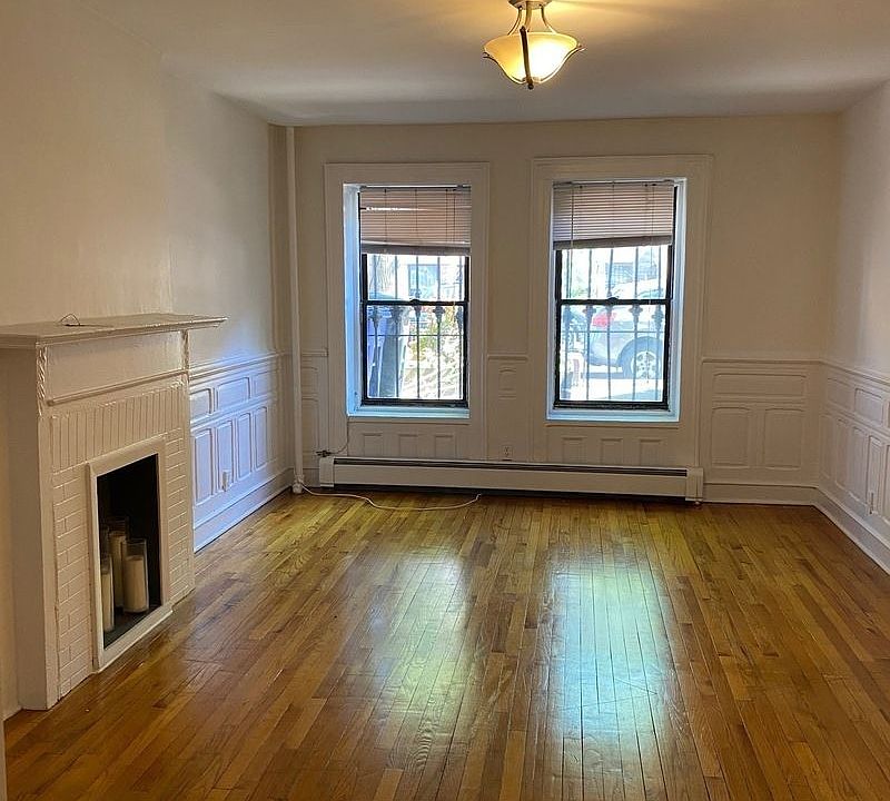 1st image of 636 10th St #1