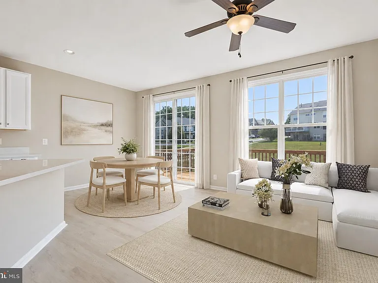 9147 Ribbon Falls Loop — Photo 12