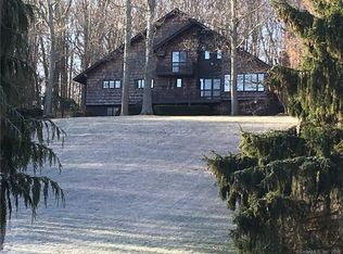 35 Anderson Rd, Tolland, CT 06084