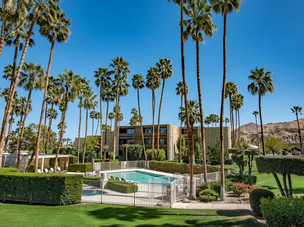 1660 S La Reina Way APT 2D, Palm Springs, CA 92264