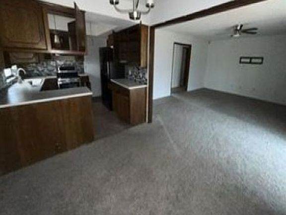 5th image of 10516 Blue Spruce Rd