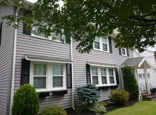 20 Bogandale Rd, West Roxbury, MA 02132