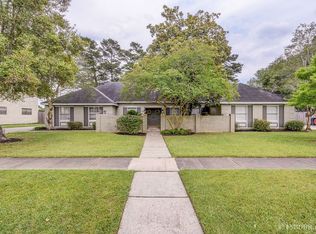 10213 Winterhue Dr, Baton Rouge, LA 70810