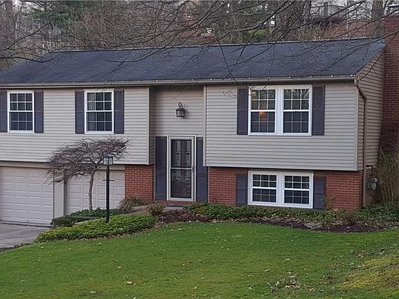 4th image of 270 Lincoln Dr
