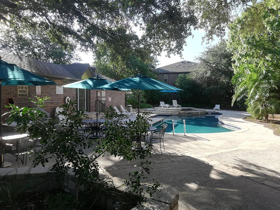 1st image of 7685 Northcross Dr Unit 1003