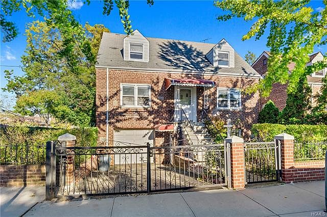 1st image of 3352 Kingsland Ave