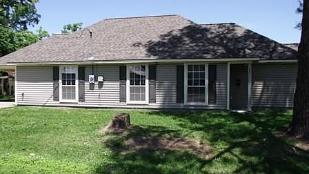 1st image of 407 N Edenborne Ave