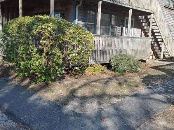 844 Route 28 APT 7B, South Yarmouth, MA 02664