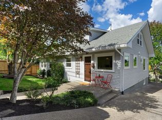 1611 SW Freeman St, Portland, OR 97219