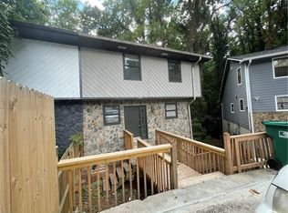 1316 Brookview Ln SE, Smyrna, GA 30080